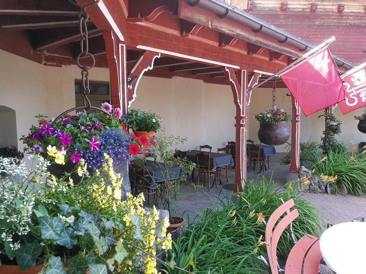 Hotel Posthaus Urigen Unterschächen Exterior foto